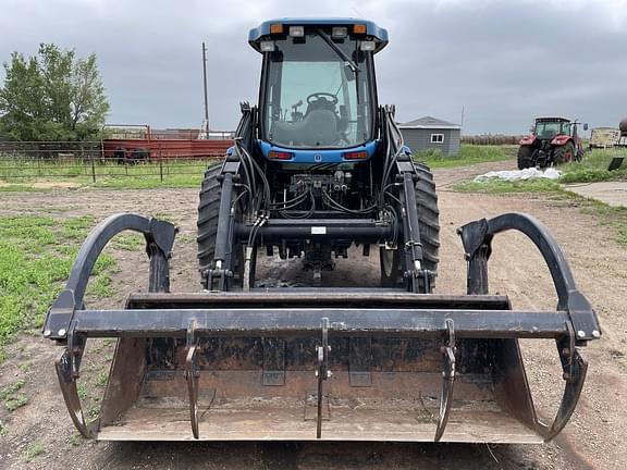 Image of New Holland TV140 equipment image 2