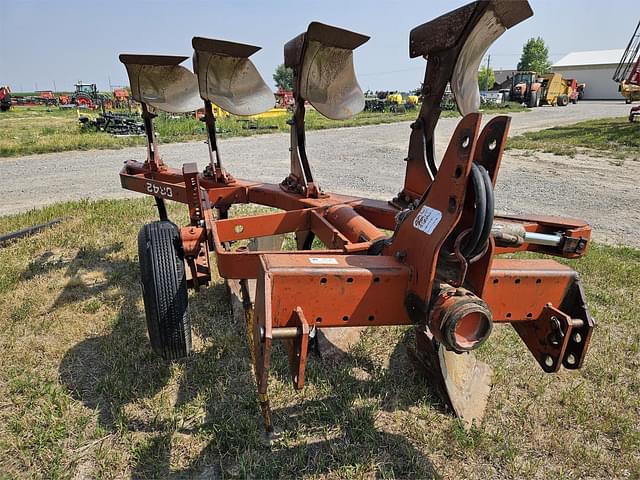 Image of Oliver 6342 equipment image 3