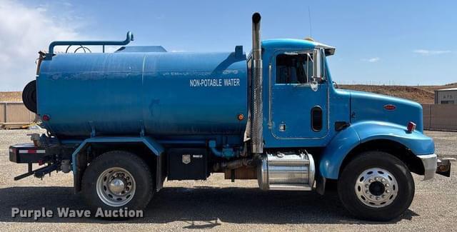 Image of Peterbilt 300 equipment image 3