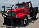 2000 Peterbilt 330 Image