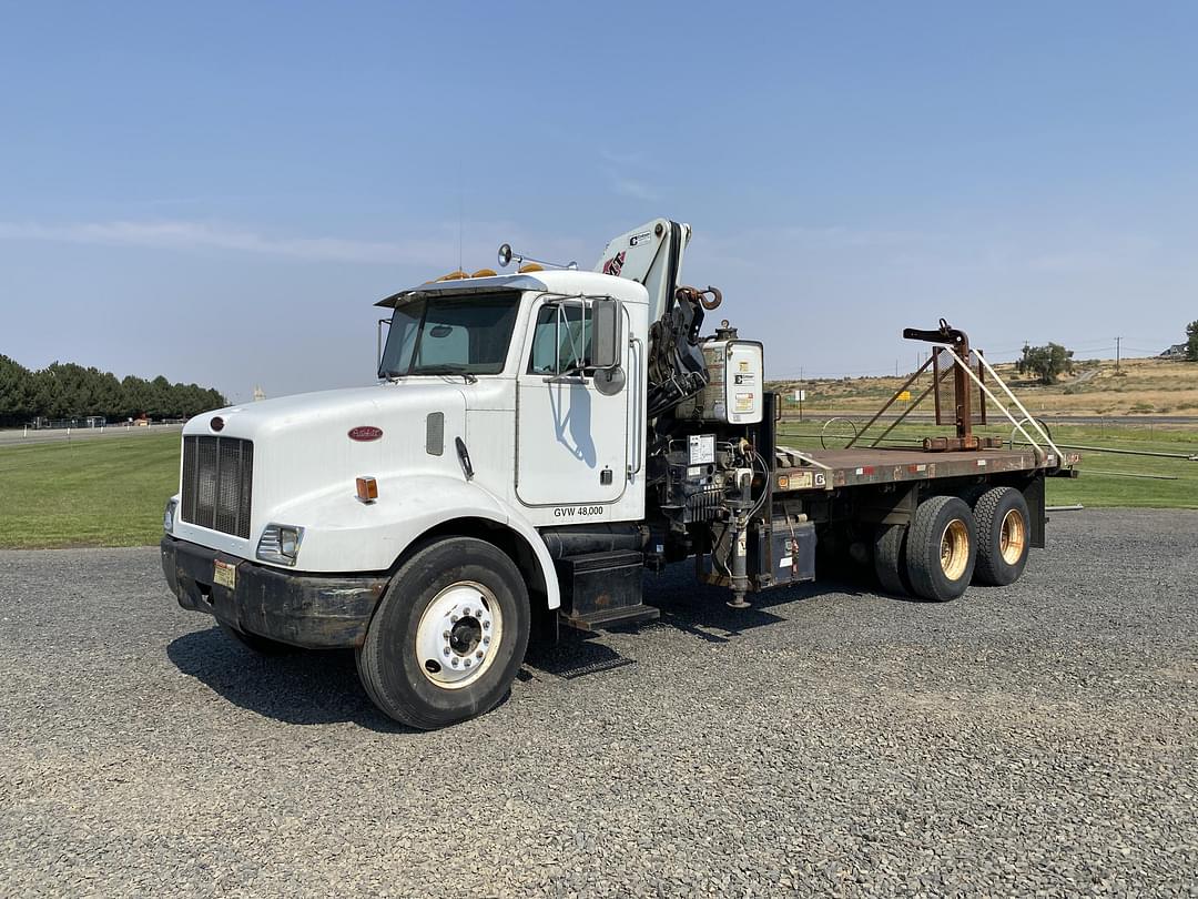 Image of Peterbilt 330 Primary image