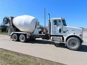 Thumbnail image Peterbilt 357 4