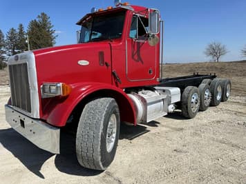 Main image Peterbilt 357