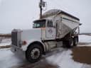 2000 Peterbilt 378 Image