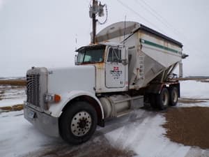 2000 Peterbilt 378 Image