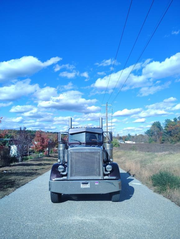 Image of Peterbilt 378 equipment image 1