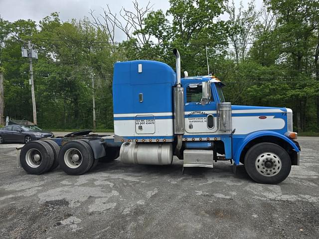 Image of Peterbilt 378 equipment image 3