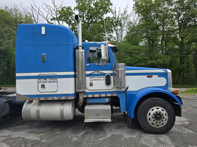 Image of Peterbilt 378 equipment image 4