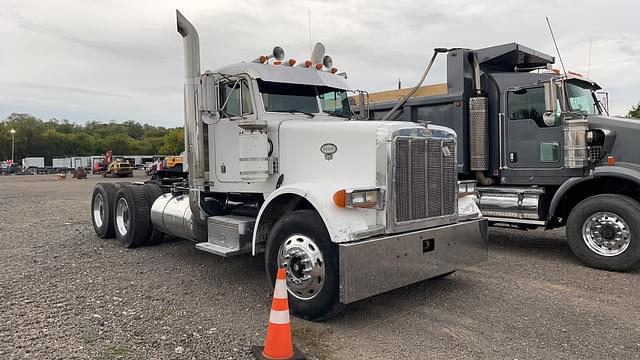 Image of Peterbilt 378 equipment image 2