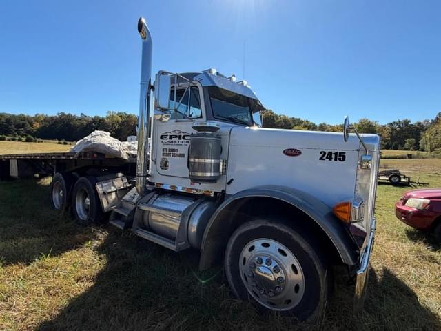 Image of Peterbilt 378 equipment image 2