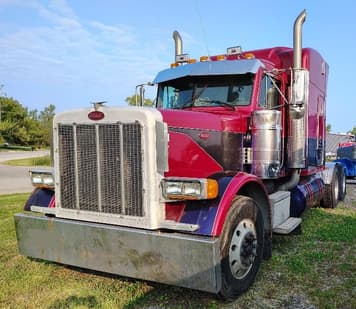 Main image Peterbilt 379