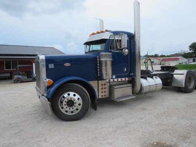 Image of Peterbilt 379 equipment image 1