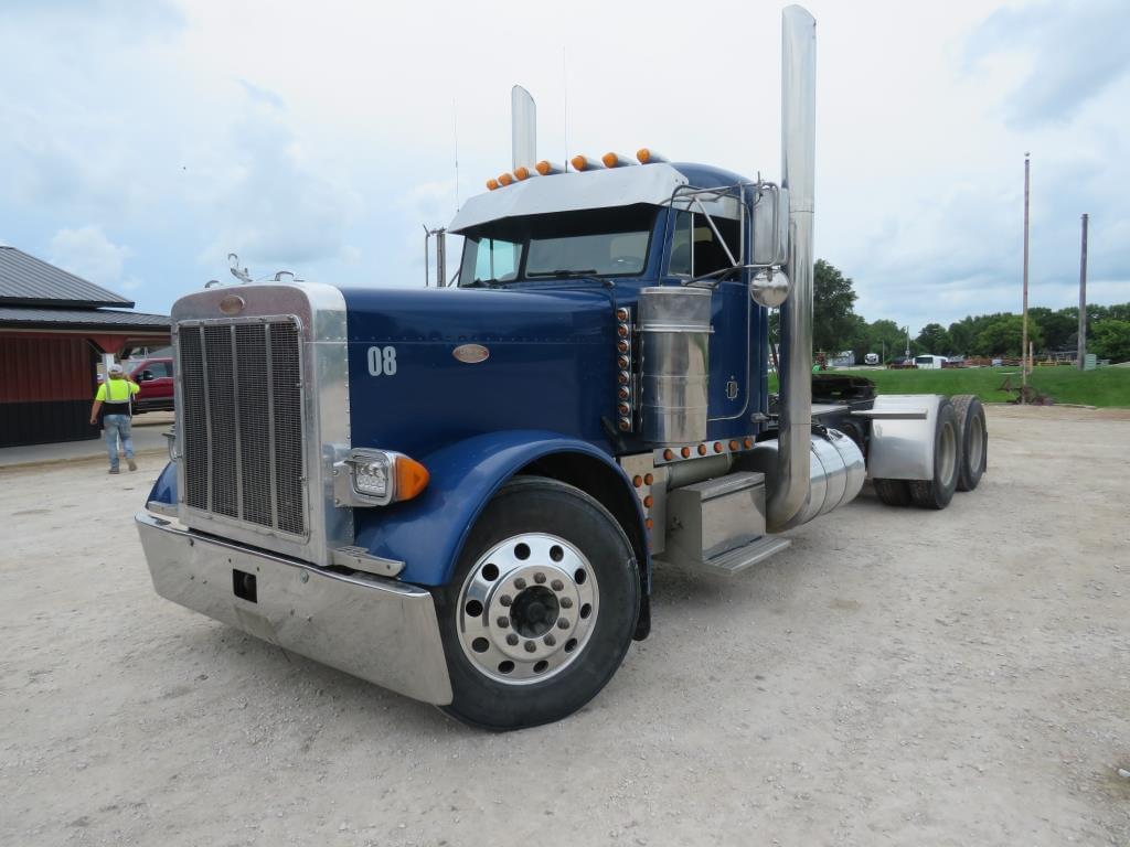 Image of Peterbilt 379 Primary image