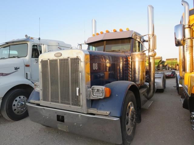 Image of Peterbilt 379 equipment image 1