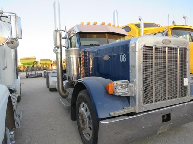 Image of Peterbilt 379 equipment image 3