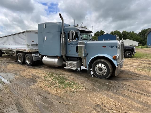 Image of Peterbilt 379 equipment image 1