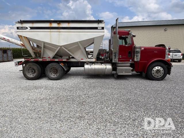Image of Peterbilt 379 equipment image 3