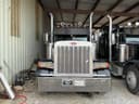 2000 Peterbilt 379 Image