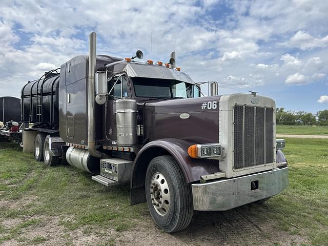 Image of Peterbilt 379 equipment image 4