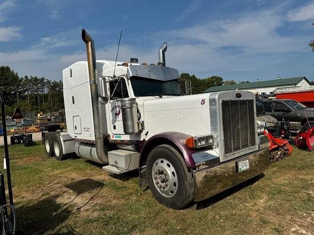 Image of Peterbilt 379 equipment image 2