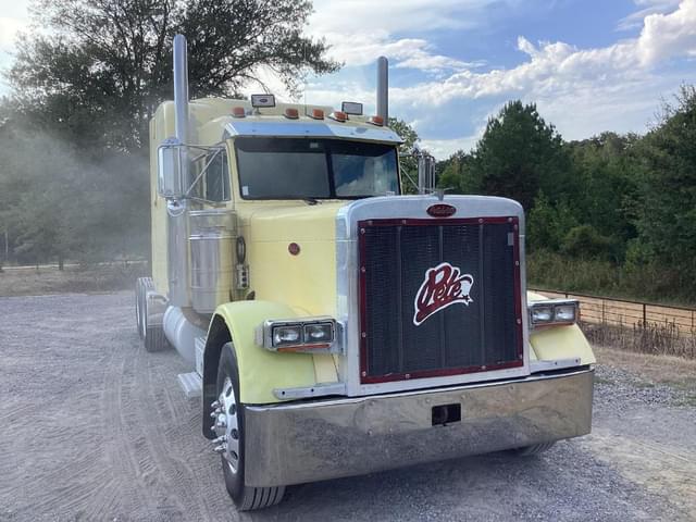 Image of Peterbilt 379 equipment image 4