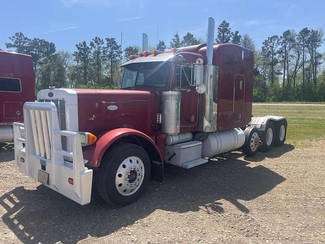 Image of Peterbilt 379 equipment image 1
