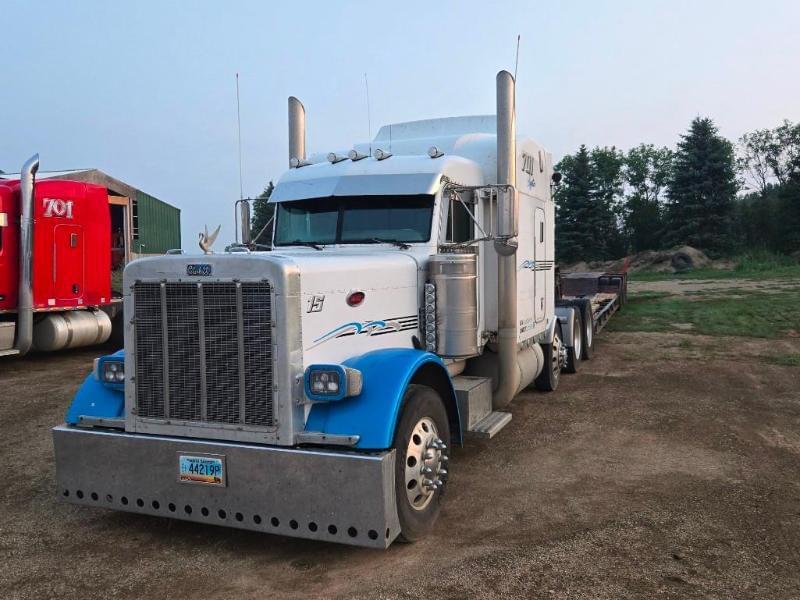 Image of Peterbilt 379 Primary image