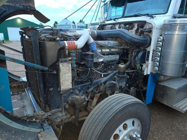 Image of Peterbilt 379 equipment image 3