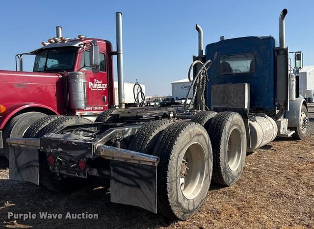 Image of Peterbilt 379 equipment image 4