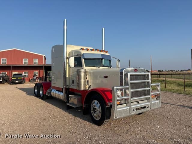 Image of Peterbilt 379 equipment image 2