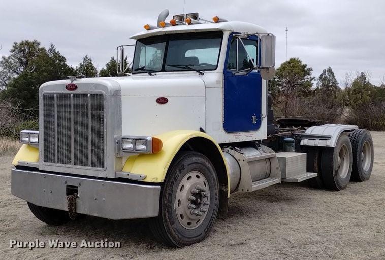 Main image Peterbilt 379
