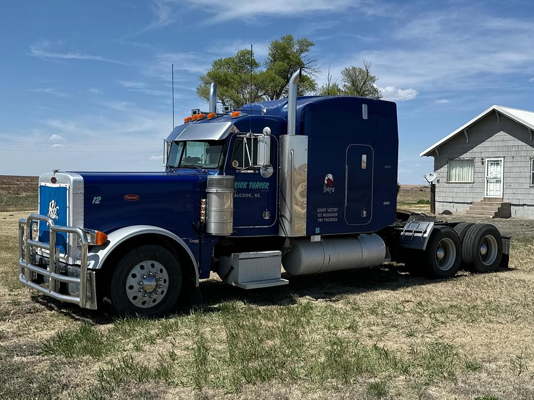 Image of Peterbilt 379 Primary image