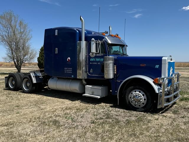 Image of Peterbilt 379 equipment image 1