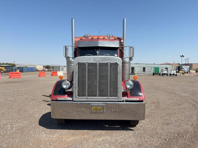 Image of Peterbilt 379 equipment image 1