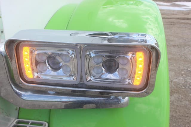 Image of Peterbilt 379EXHD equipment image 4