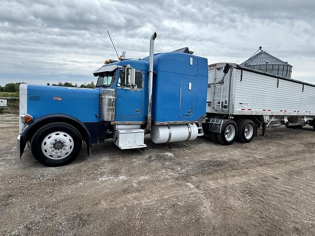 Image of Peterbilt 379 equipment image 1