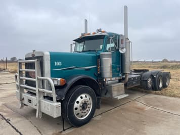 Main image Peterbilt 379