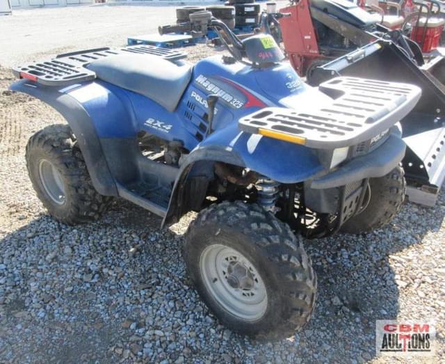 Image of Polaris Magnum 325 equipment image 1
