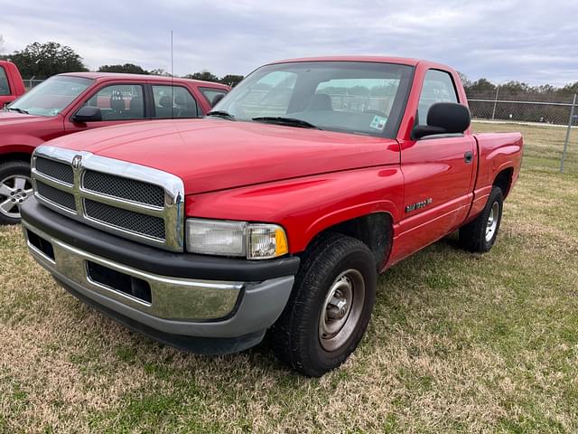 Image of Dodge Ram 1500 equipment image 1