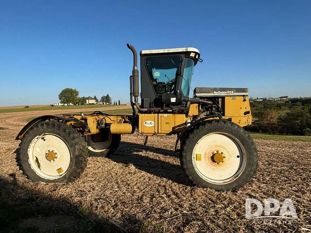 Image of Ag-Chem RoGator 854 equipment image 2