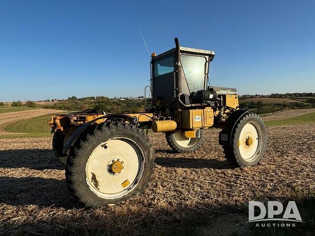 Image of Ag-Chem RoGator 854 equipment image 4