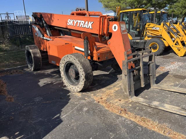 Image of Skytrak 6036 equipment image 2