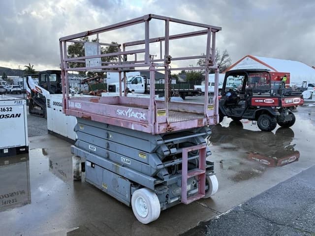 Image of Sky Jack SJIII4626 equipment image 3