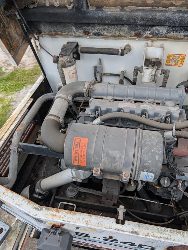 Image of Somero S240 equipment image 4