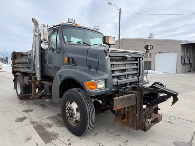 Image of Sterling 9500 equipment image 3