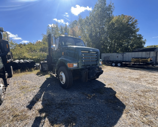 Image of Sterling L7500 equipment image 4