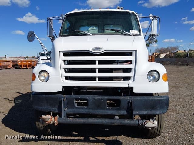 Image of Sterling L7500 equipment image 1