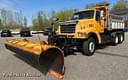 2000 Sterling L9511 Image