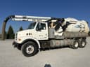 2000 Sterling LT7501 Image