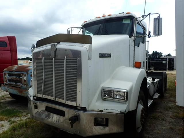 Image of Kenworth T800 equipment image 1